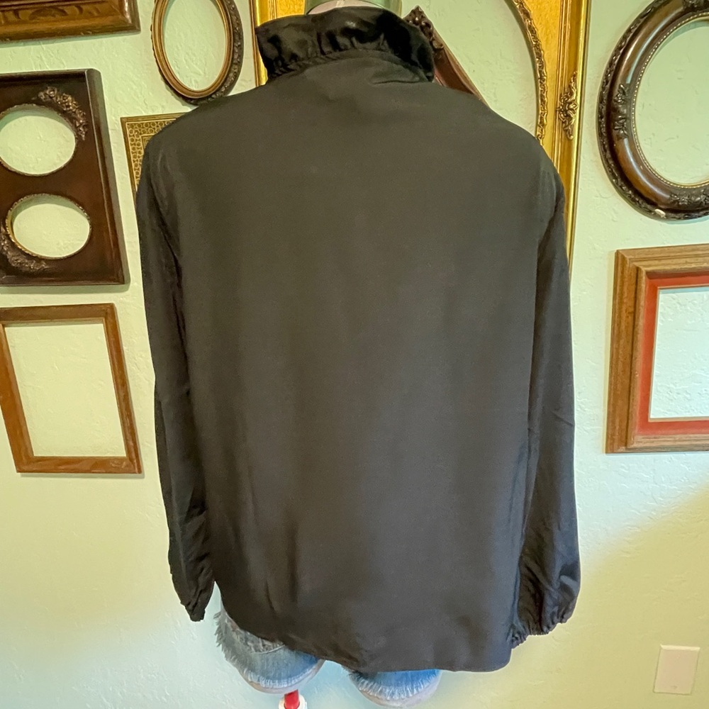 Vampire Ruffled Blouse - Picture 4 of 6